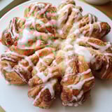 Cinnamon Roll Pull-Apart Snowflake