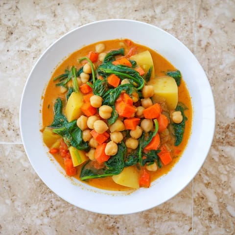 Creamy Garbanzos Spinach Stew
